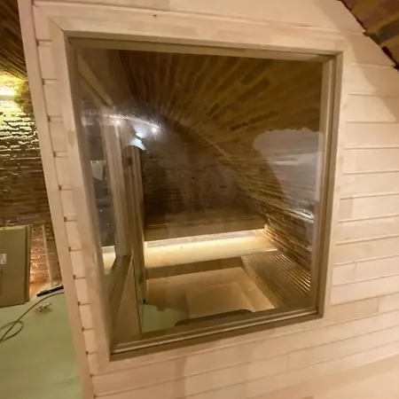 Апартаменты Cocon Romantique Avec Sauna Voute Toulousaine *