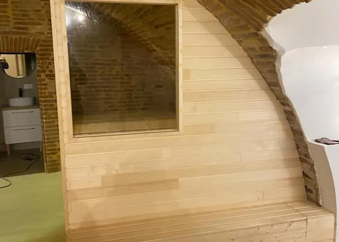 Cocon Romantique Avec Sauna Voute Toulousaine Apartment Toulouse
