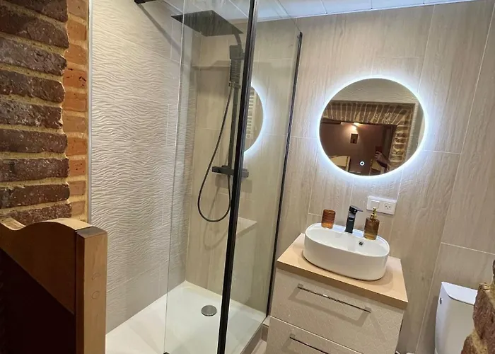 Cocon Romantique Avec Sauna Voute Toulousaine Apartment Toulouse